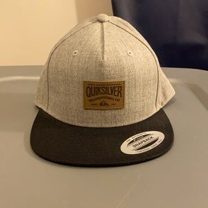 QuikSilver Grey/Black SnapBack